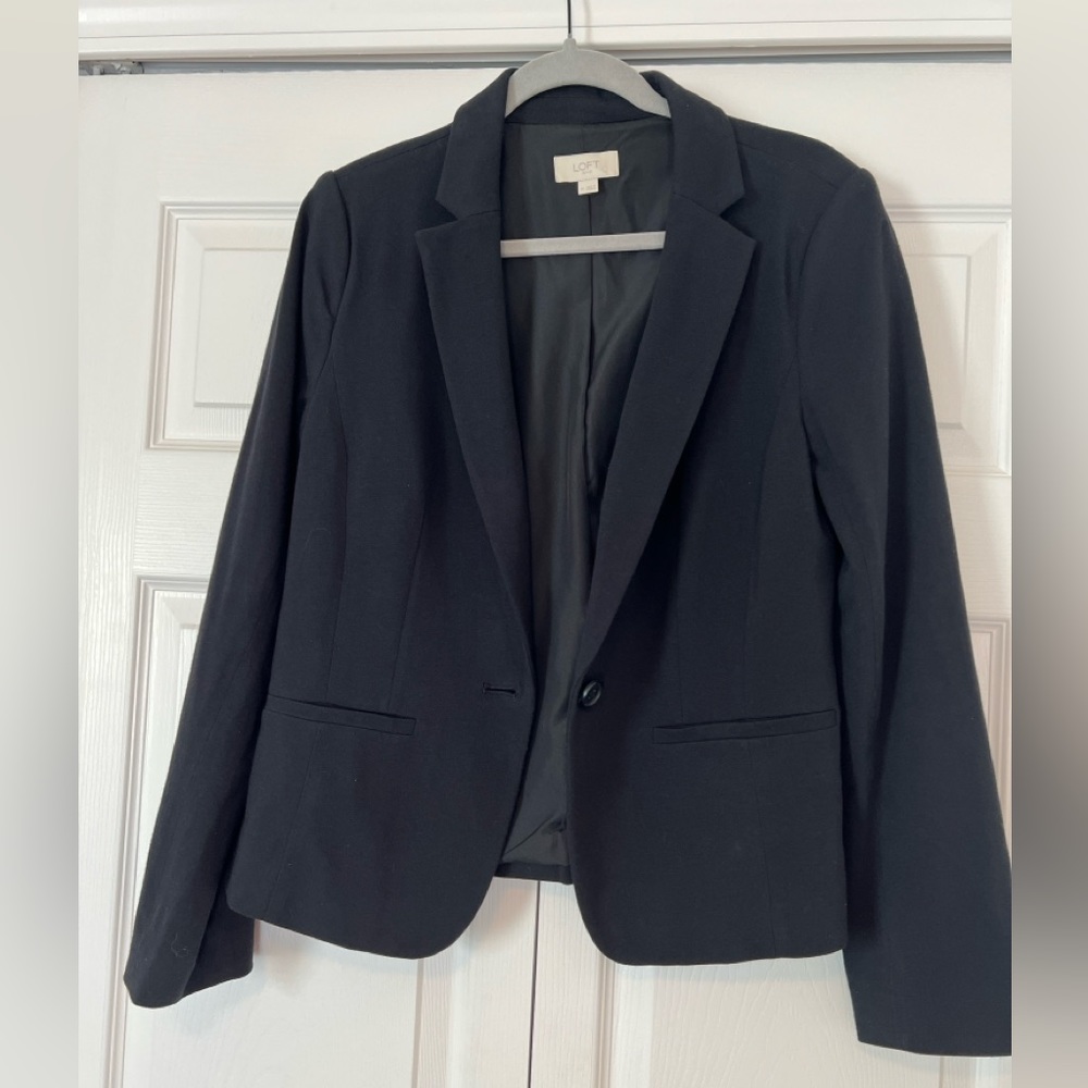 Jersey Loft Outlet Blazer Like New